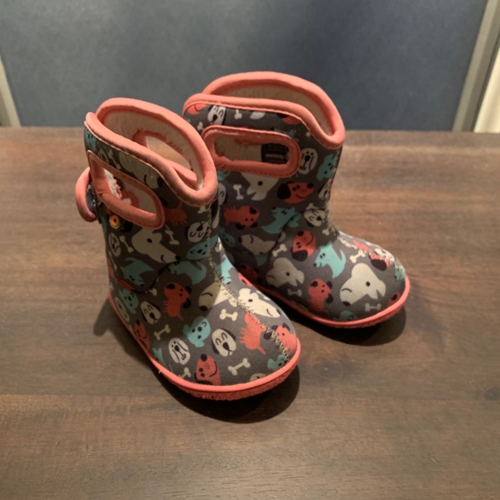 Baby Bobs toddler boots size 4